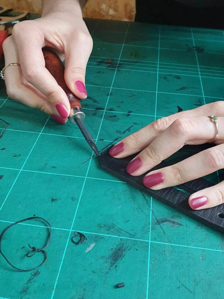 Leather belt craft