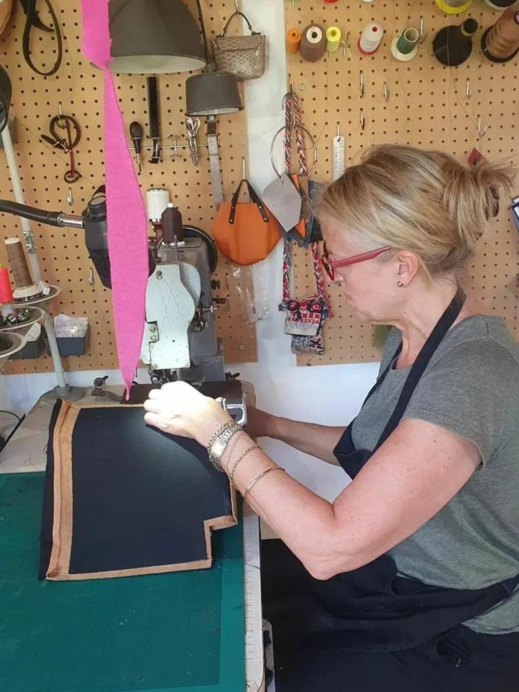 Leather bag stitching