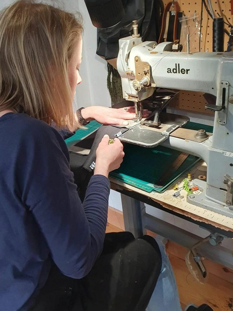 Sewing bag on a machine