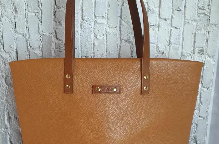 Tan tote bag