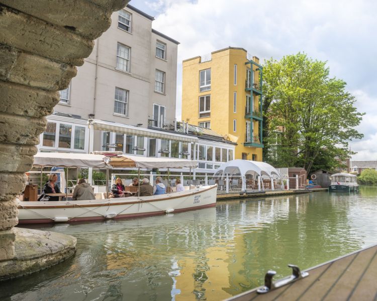 oxford river cruise