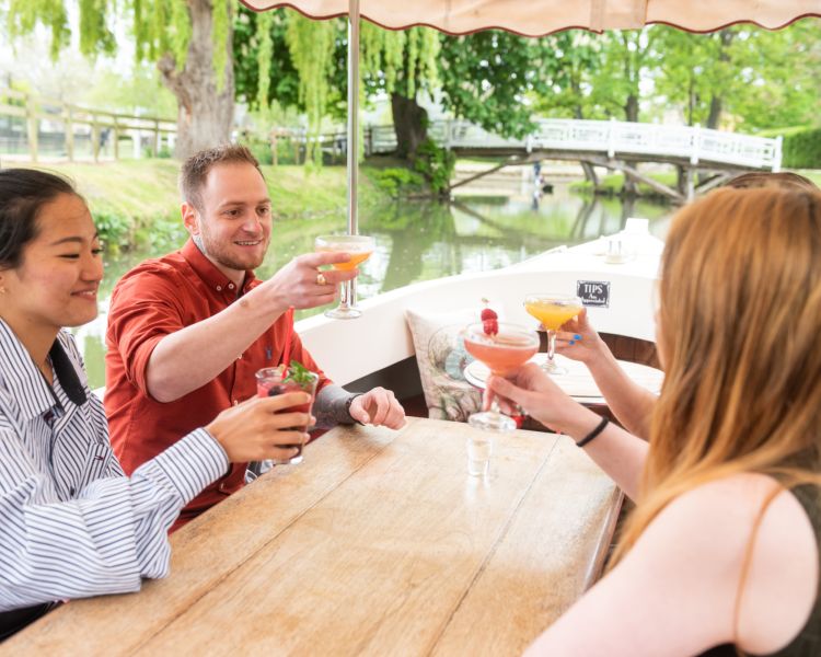 oxford evening cocktail river cruise