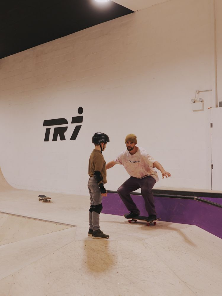 young child on a skateboard lesson experience day
