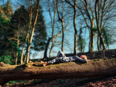 outdoor yoga and forest bathing experience