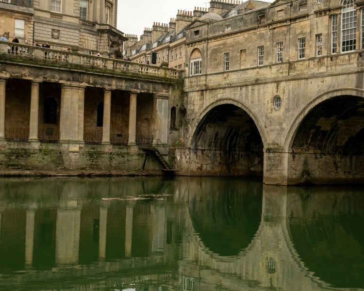 Pulteney bridge in bath