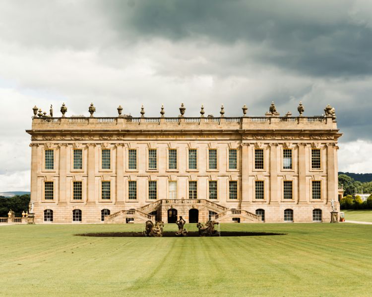 Chatsworth house in the peak district