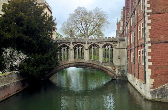 The bridge of sighs st johns college cambridge
