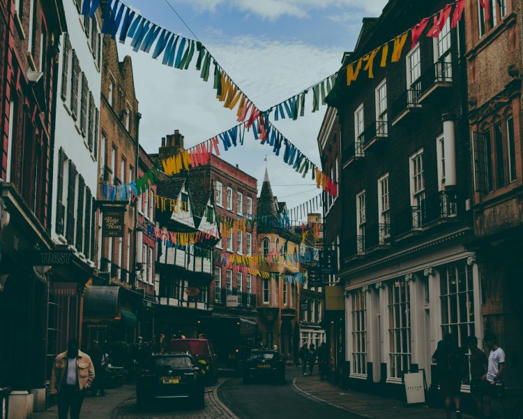 View down a street in cambridge city centre