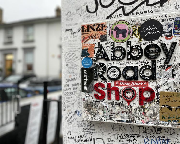 Beatles tour abbey road shop