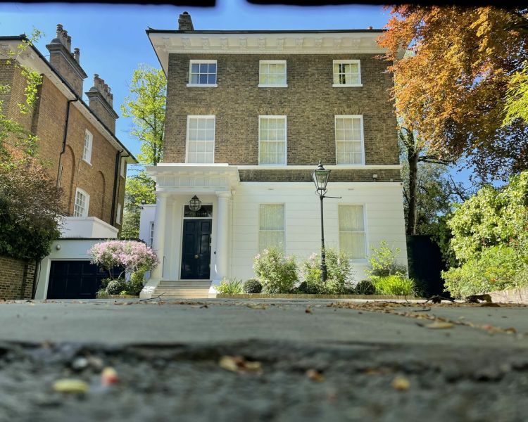 Beatles tour paul mccartneys house