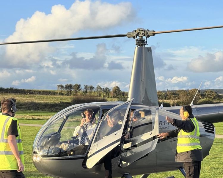 45 mile private R44 helicopter flight experience