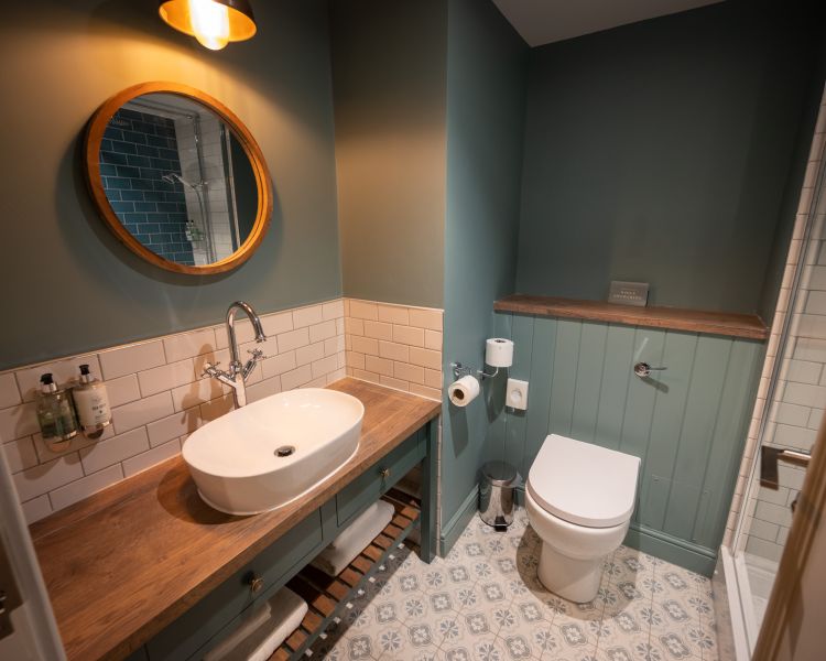 bathroom photo chef and brewer hotels