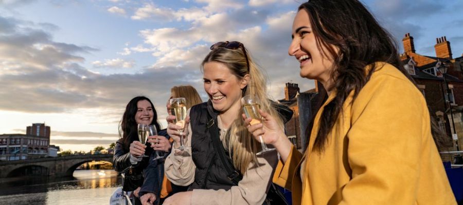 River cruise with prosecco