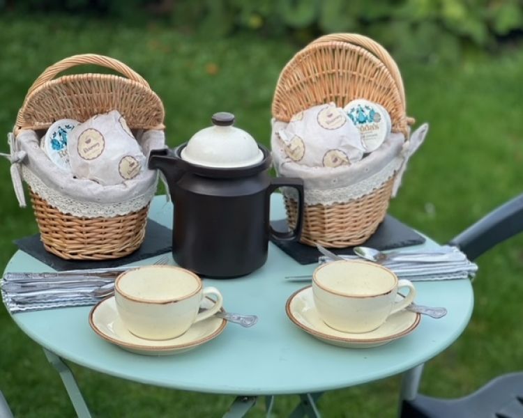 Champagne Processo Picnic Basket