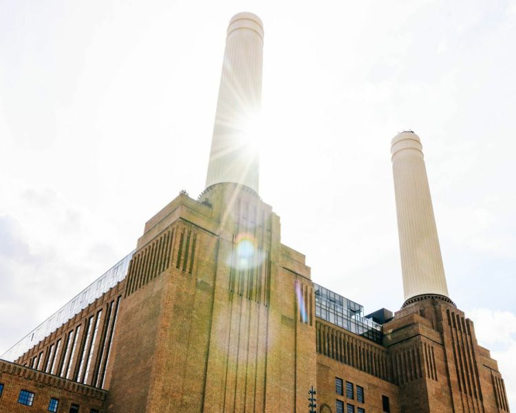 a view of battersea power station in london