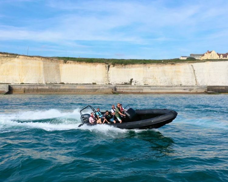 Powerboat experience in brighton