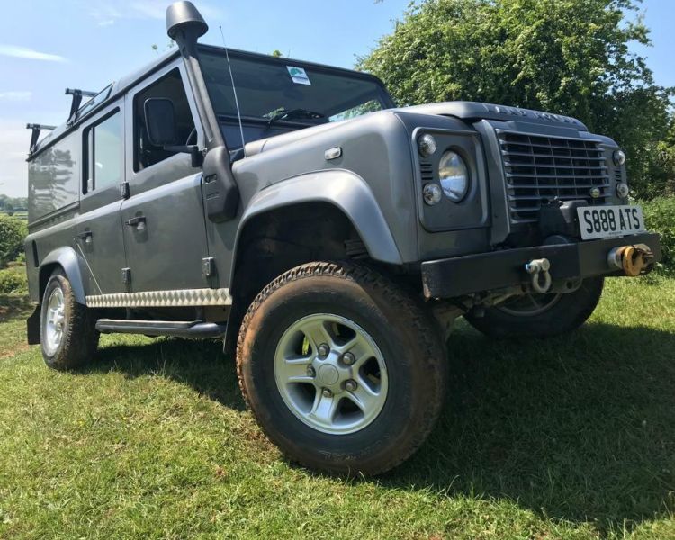 close up shot of the front of a 4 x 4 land rover as part of an off road driving experience