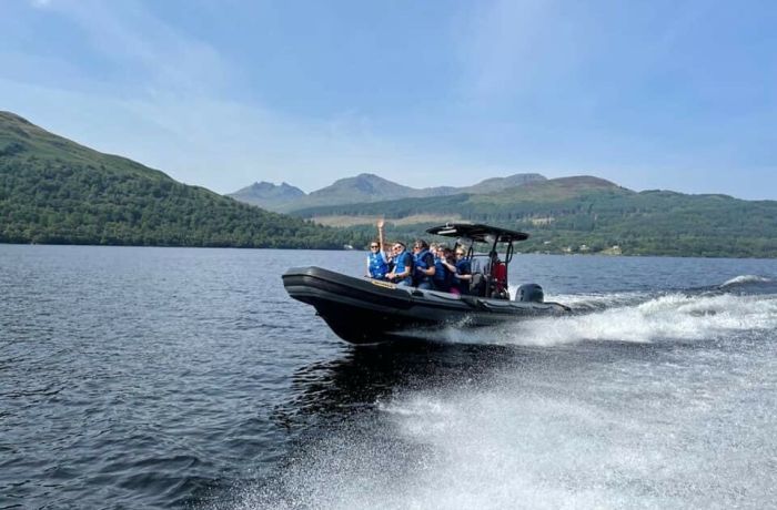 Loch lomond speedboat passengers