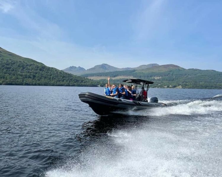 Loch lomond speedboat passengers