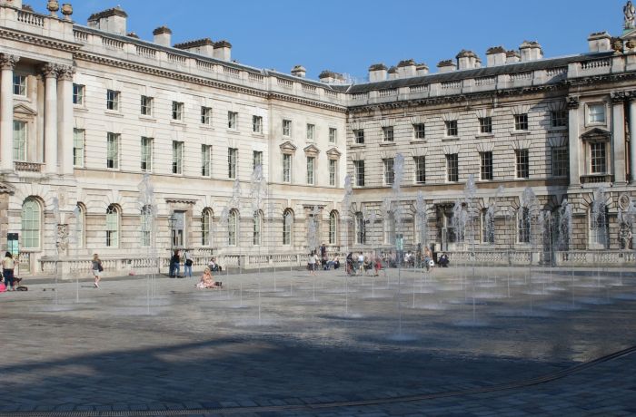 london spy bus tour