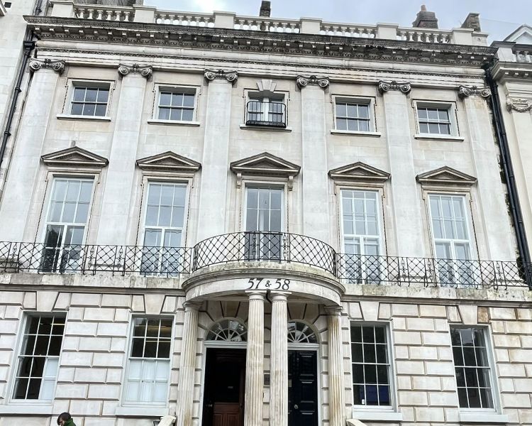 Charles dickens walking tour