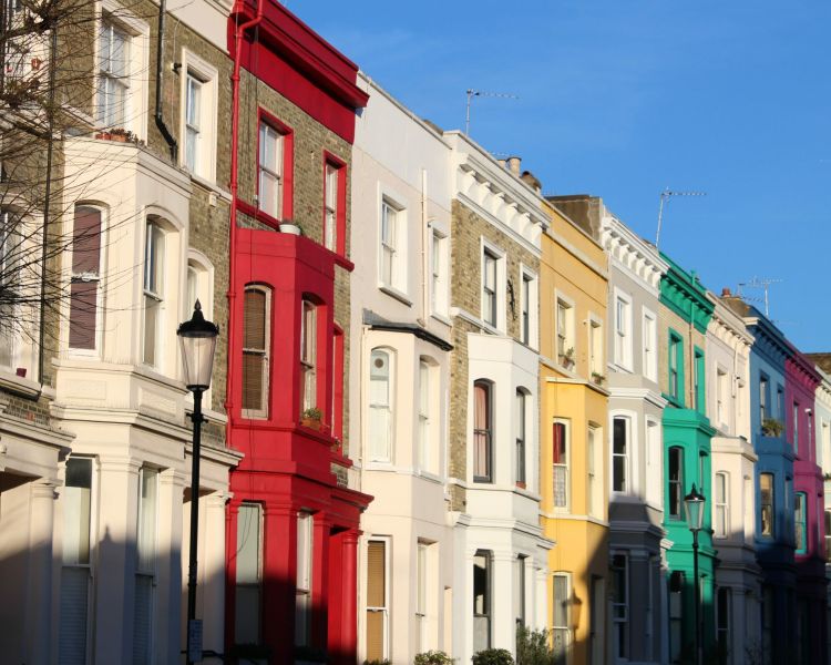Coloured houses on Notting Hill walking tour