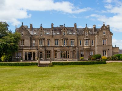 the front of a country house hotel in hertfordshire