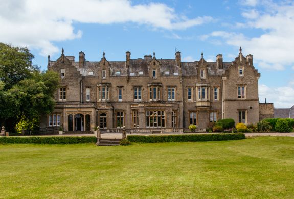 the front of a country house hotel in hertfordshire