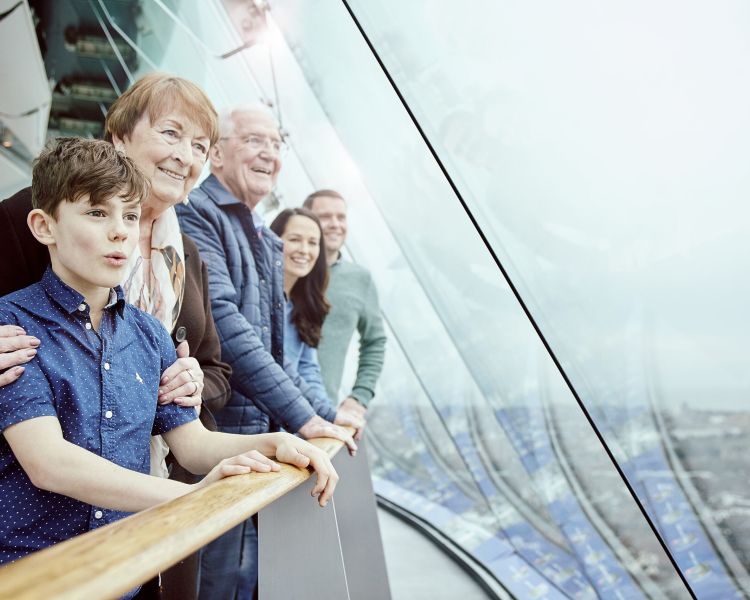 Spinnaker tower by Scott Kershaw Photography