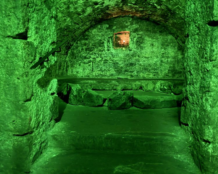 Haunted vaults seen on a terror tour in edingburgh