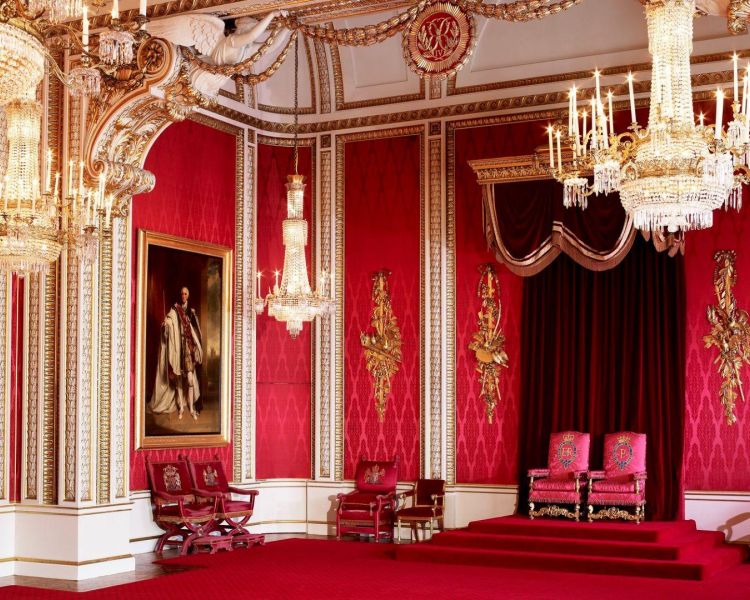 The throne room at buckingham palace