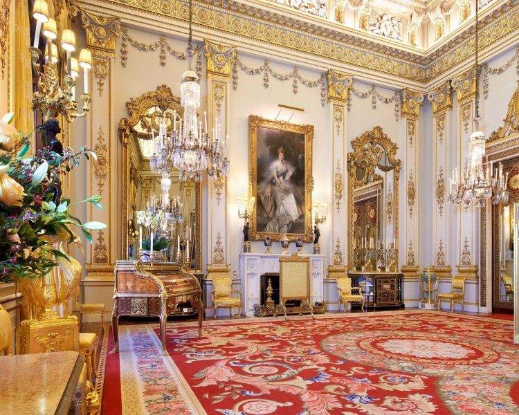 The white drawing room at buckingham palace