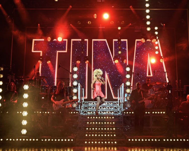 Tina Turner The Musical 1