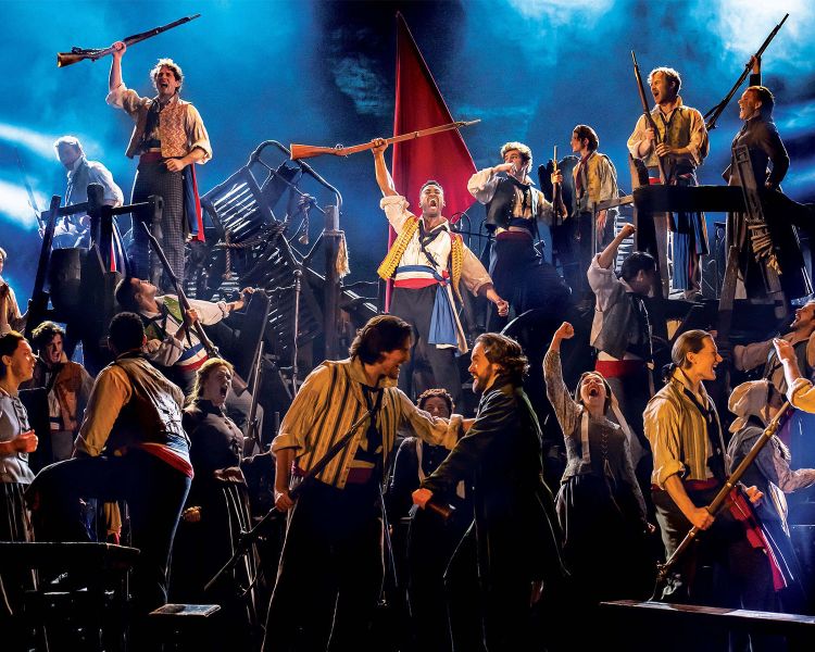 les miserables theatre production