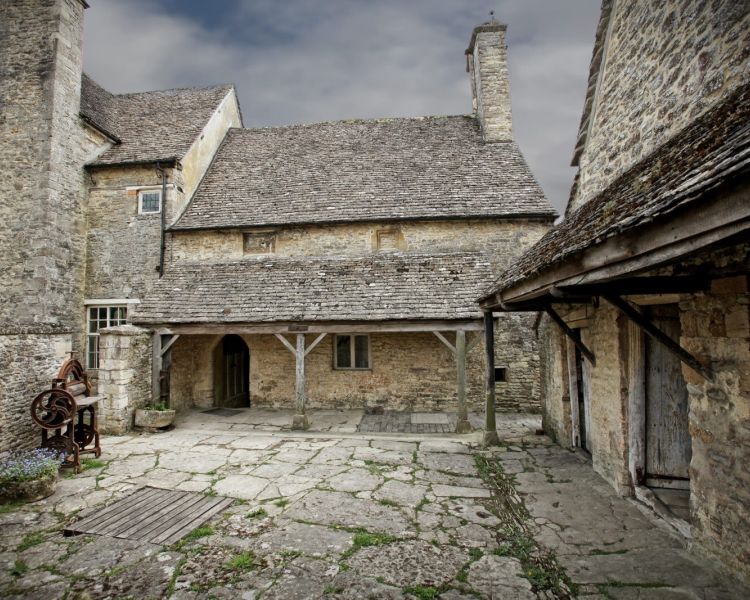 Stone cottages used for filming downton abbey