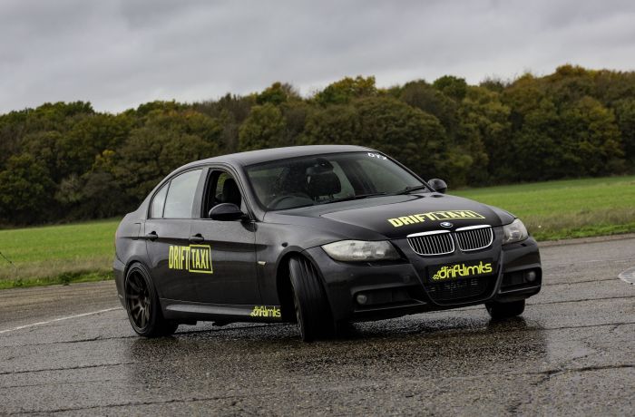 BMW E90