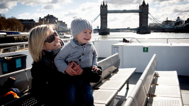 london sightseeing river cruise