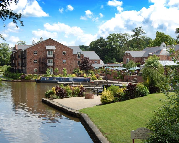 a spa hotel resort in oswestry in shropshire