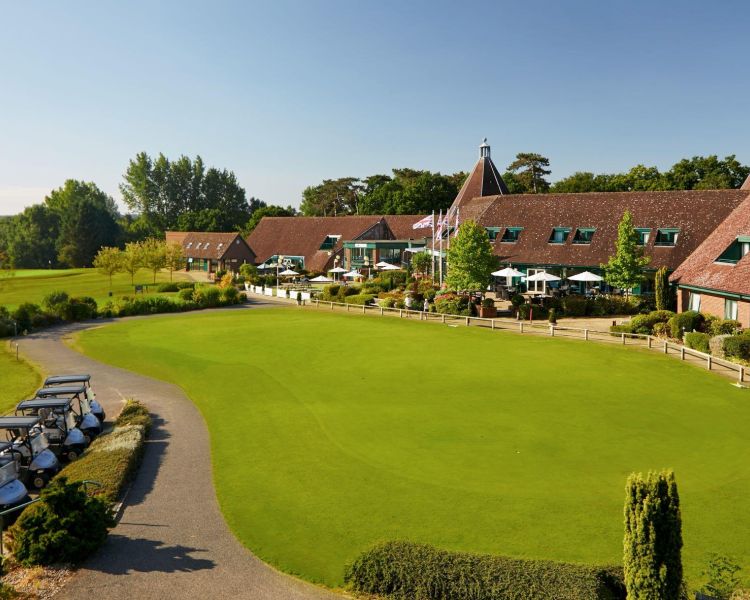 a hotel golf and spa resort in suffolk