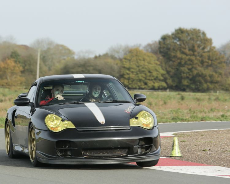 Porsche 911 GT2