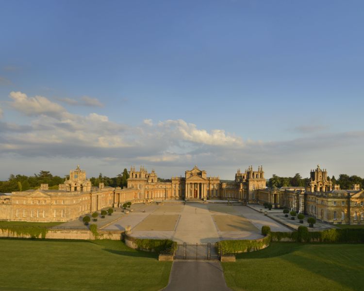 Front of blenheim palace with courtyard
