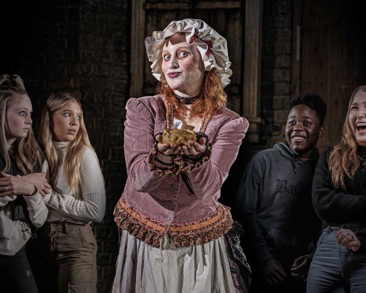 Mrs lovetts pie shop at london dungeon