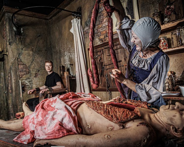 the plague doctor at london dungeon