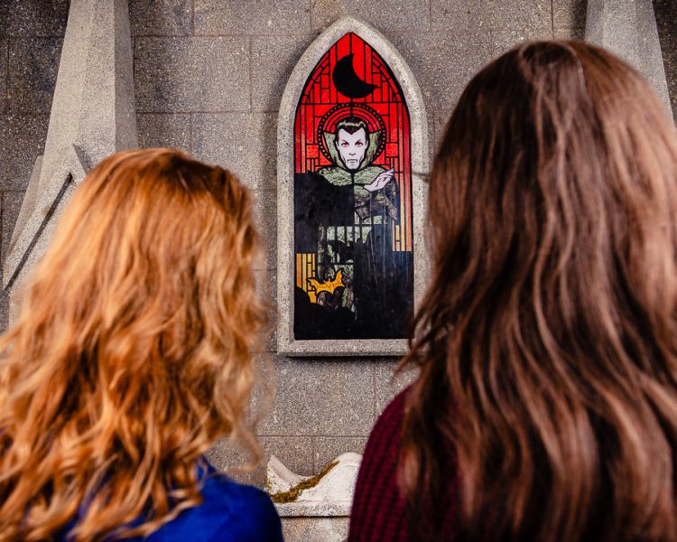 The dracula escape room with escape hunt