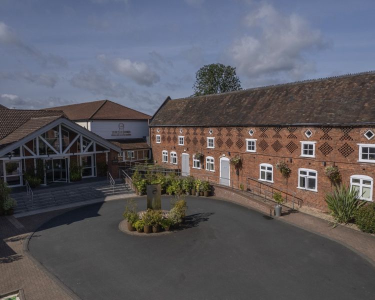 Exterior shot of q hotels telford