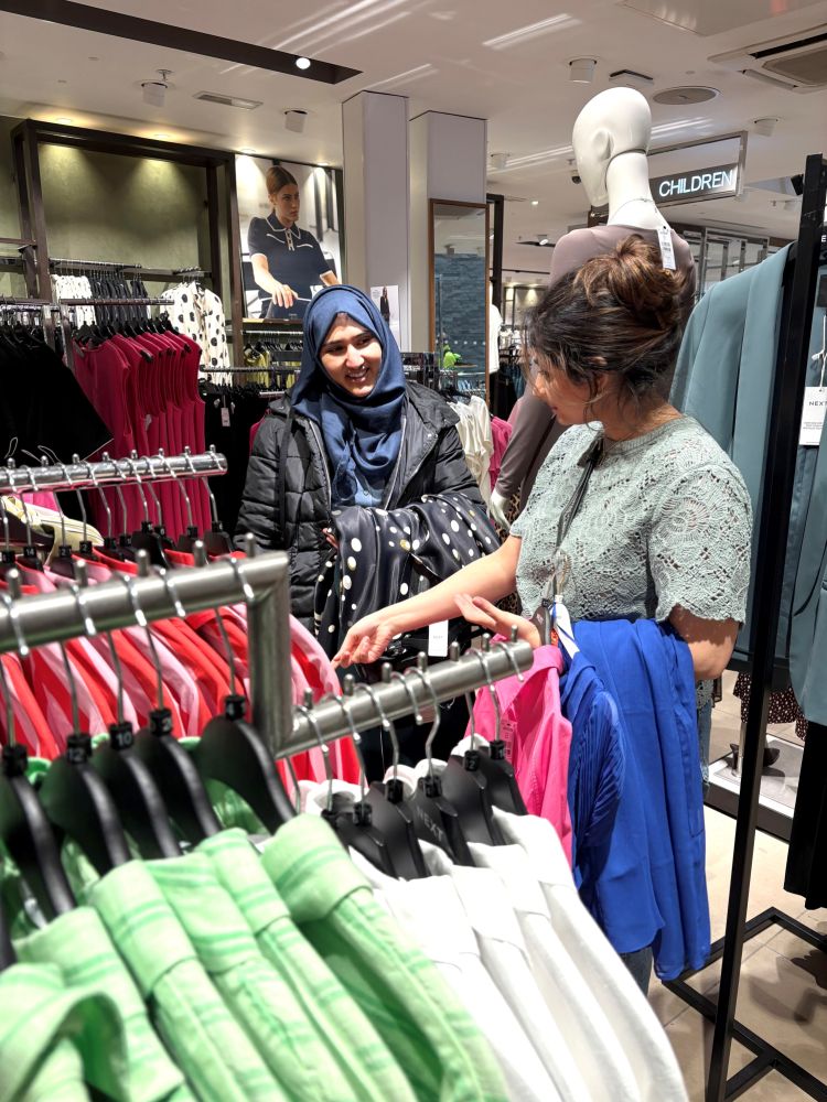 Eman personal shopping