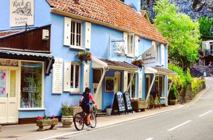 Exterior shot of tea rooms in cheddar gorge
