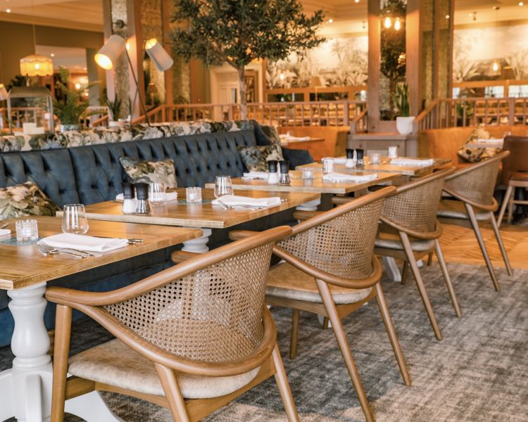 restaurant area of q hotels belton woods in grantham