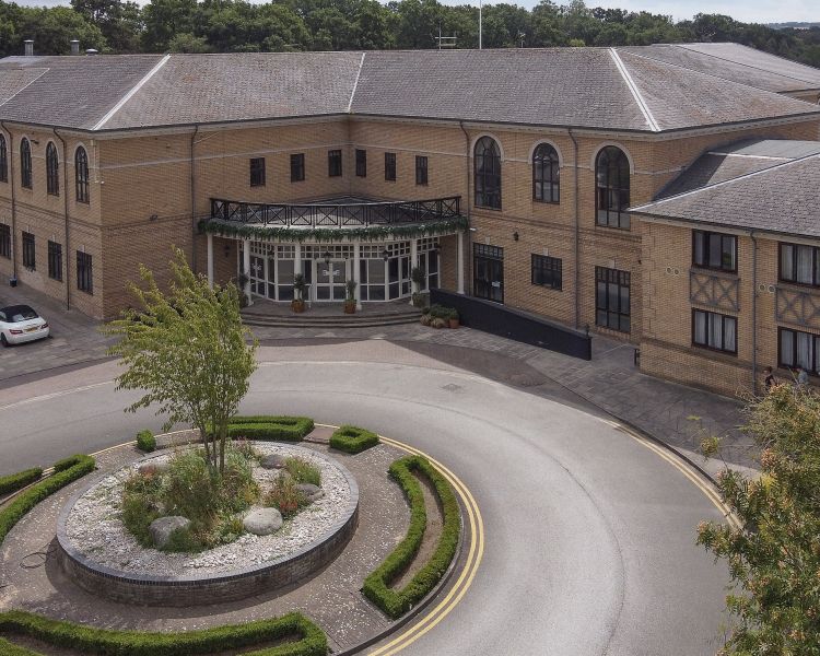 the exterior of q hotels belton woods in grantham