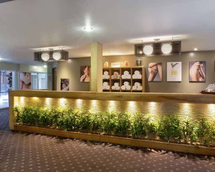 spa reception at q hotels forest pines in lincoln